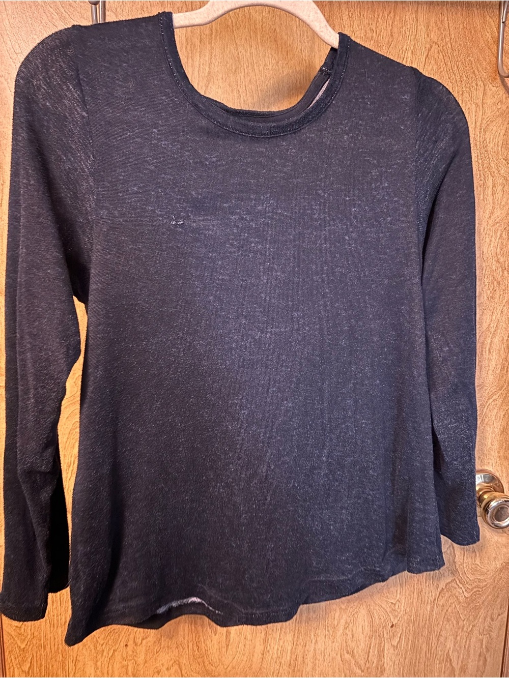 Women's Black Long-Sleeve Crewneck Top